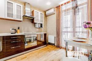 2-к квартира, посуточно, 50м2, 7/25 этаж