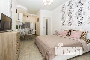 2-к квартира, посуточно, 47м2, 10/17 этаж