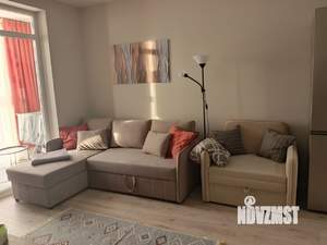 Студия квартира, посуточно, 35м2, 14/18 этаж