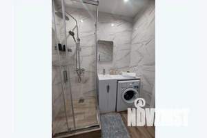 1-к квартира, посуточно, 32м2, 5/8 этаж