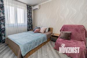 1-к квартира, посуточно, 38м2, 7/18 этаж