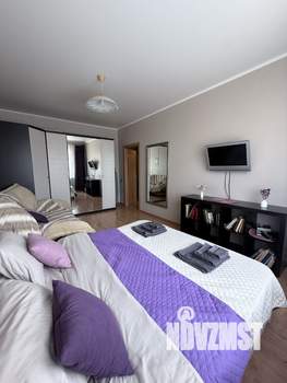 1-к квартира, посуточно, 40м2, 3/18 этаж