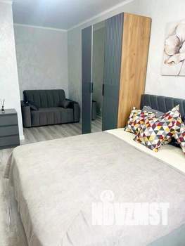 1-к квартира, посуточно, 37м2, 1/1 этаж
