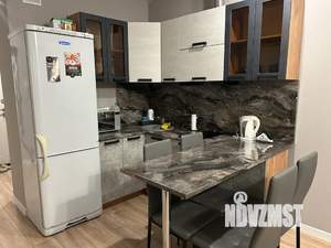 1-к квартира, посуточно, 42м2, 4/19 этаж