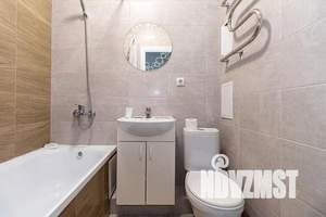 1-к квартира, посуточно, 32м2, 10/20 этаж