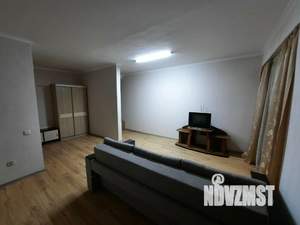 Студия квартира, на длительный срок, 37м2, 1/5 этаж