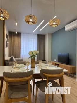 2-к квартира, посуточно, 60м2, 7/15 этаж