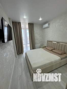 1-к квартира, посуточно, 40м2, 13/24 этаж