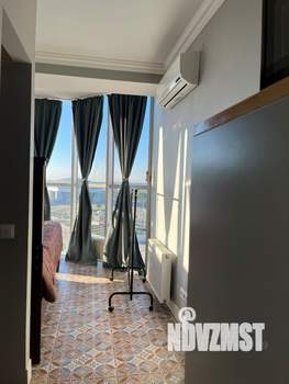 Студия квартира, посуточно, 30м2, 11/14 этаж