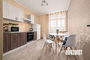 1-к квартира, посуточно, 37м2, 16/18 этаж