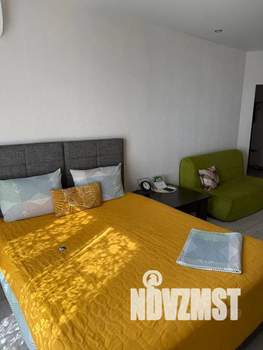 1-к квартира, посуточно, 40м2, 18/25 этаж