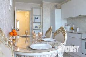 2-к квартира, посуточно, 65м2, 17/17 этаж