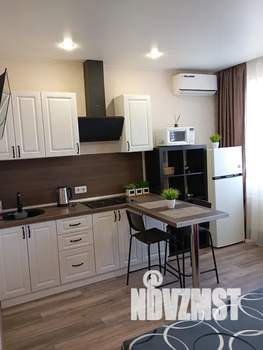 Студия квартира, посуточно, 25м2, 8/13 этаж