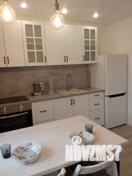 1-к квартира, посуточно, 42м2, 13/16 этаж