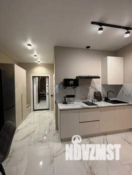 Студия квартира, посуточно, 28м2, 1/1 этаж