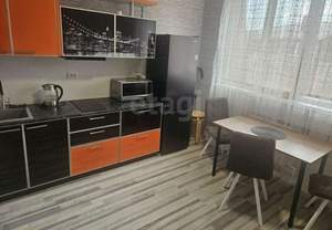 1-к квартира, на длительный срок, 37м2, 4/4 этаж