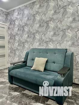 1-к квартира, посуточно, 37м2, 1/1 этаж