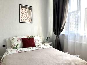 1-к квартира, посуточно, 38м2, 11/16 этаж