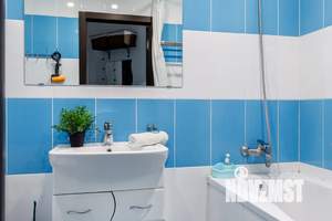 Студия квартира, посуточно, 52м2, 6/17 этаж