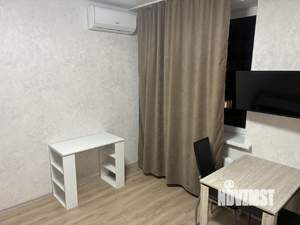 Студия квартира, на длительный срок, 28м2, 19/24 этаж