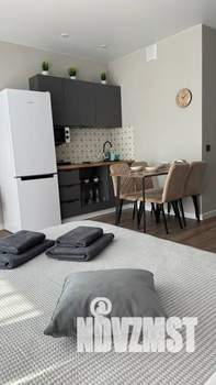 Студия квартира, посуточно, 27м2, 11/16 этаж