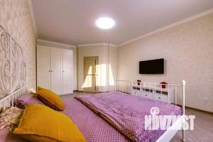 1-к квартира, посуточно, 50м2, 1/1 этаж