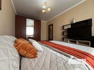 2-к квартира, посуточно, 45м2, 1/1 этаж