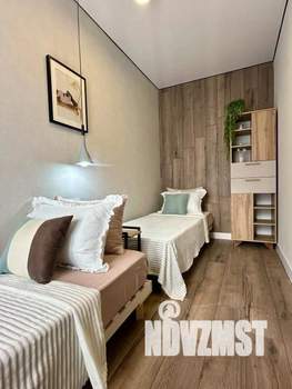 2-к квартира, посуточно, 47м2, 1/1 этаж