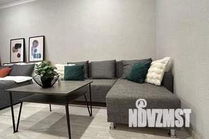 1-к квартира, посуточно, 42м2, 5/19 этаж