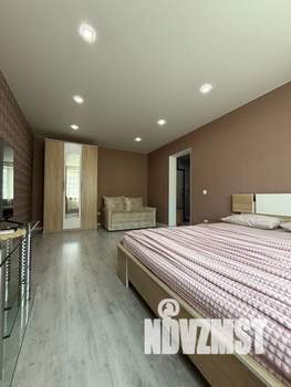 1-к квартира, посуточно, 40м2, 5/16 этаж