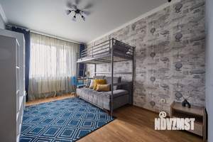 2-к квартира, посуточно, 66м2, 7/18 этаж