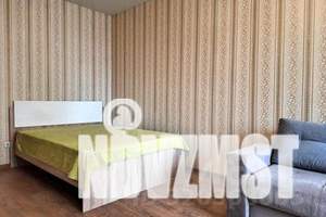 1-к квартира, посуточно, 41м2, 4/18 этаж