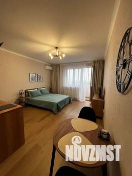Студия квартира, посуточно, 30м2, 10/20 этаж