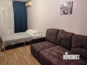 1-к квартира, посуточно, 37м2, 6/18 этаж