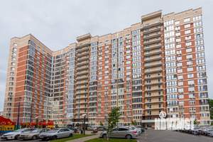 2-к квартира, посуточно, 75м2, 1/1 этаж