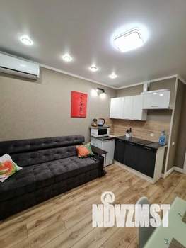 1-к квартира, посуточно, 47м2, 1/1 этаж