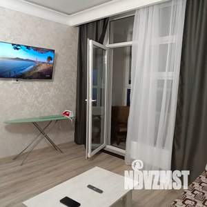 1-к квартира, посуточно, 38м2, 3/9 этаж