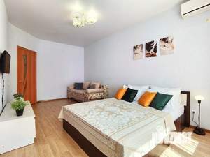 1-к квартира, посуточно, 43м2, 1/1 этаж