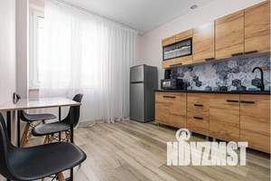 1-к квартира, посуточно, 40м2, 2/16 этаж