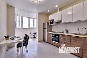 1-к квартира, посуточно, 39м2, 12/17 этаж