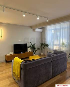 2-к квартира, вторичка, 70м2, 10/16 этаж