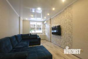 2-к квартира, вторичка, 63м2, 11/18 этаж