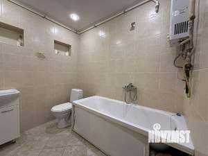 3-к квартира, вторичка, 65м2, 1/1 этаж