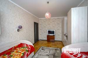 3-к квартира, вторичка, 75м2, 1/3 этаж