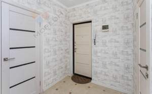 1-к квартира, вторичка, 42м2, 9/9 этаж