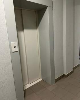 2-к квартира, вторичка, 63м2, 3/5 этаж