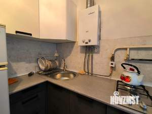 2-к квартира, вторичка, 37м2, 1/6 этаж