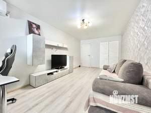 2-к квартира, вторичка, 57м2, 1/5 этаж