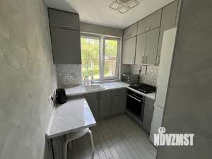 2-к квартира, вторичка, 44м2, 1/5 этаж