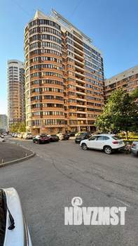 2-к квартира, вторичка, 63м2, 8/16 этаж